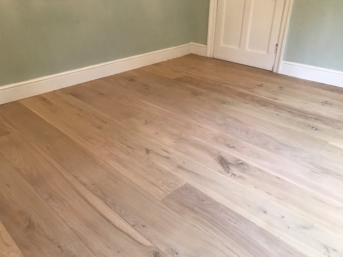 Wide-oak-white-lye-finish_3